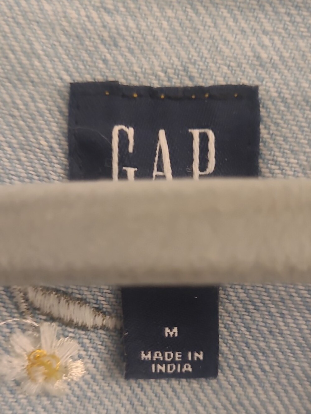 GAP Kids Girls Denim Jacket Floral Embroidered Daisys Light Blue Jean Jacket Med - Picture 4 of 14